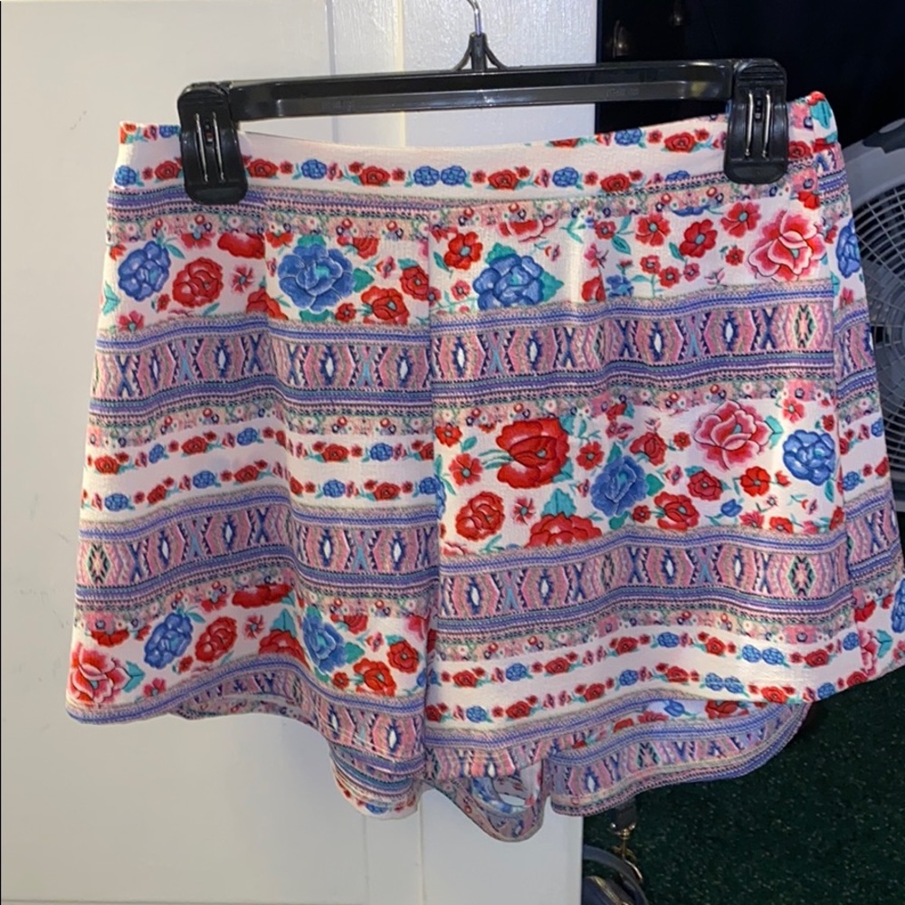 L SMYM shorts